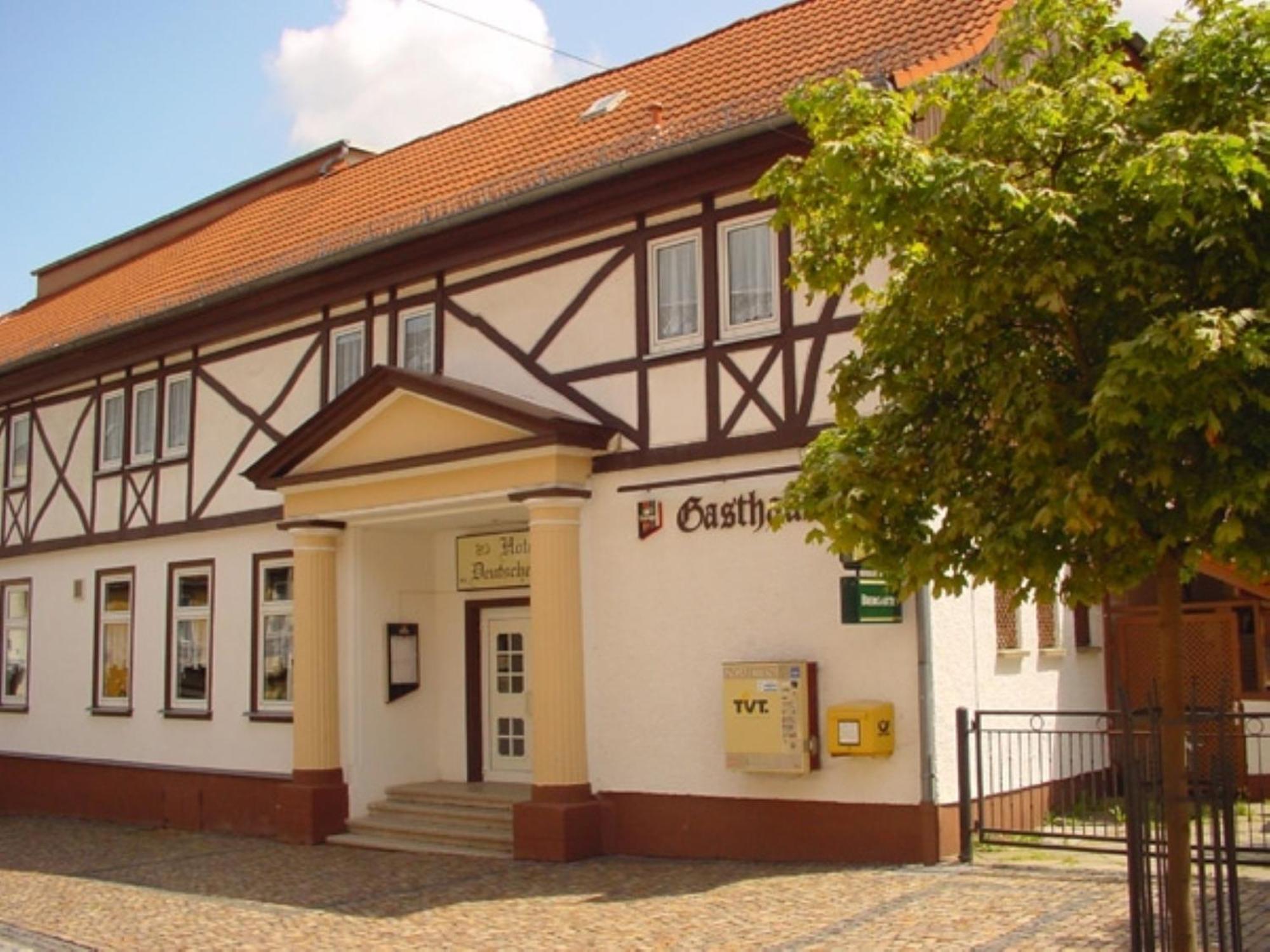 Hotel garni am Thüringer KloßTheater Friedrichroda Exterior foto